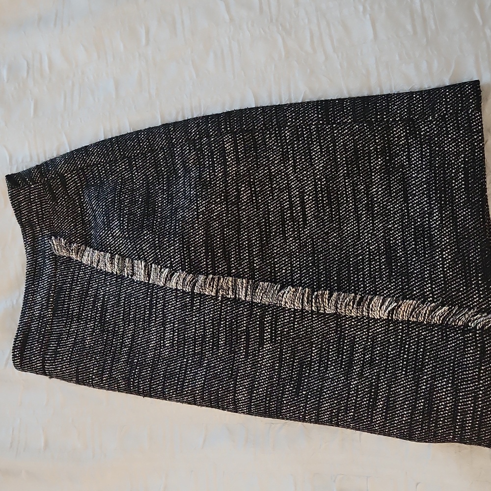 LOFT Heather Gray Faux Wrap Textured Weave Mini Skirt Fringed Trim Sz 8 - Picture 8 of 10
